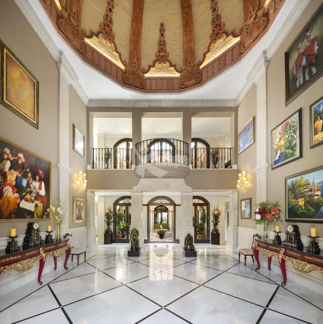 Luxury Mansion for sale Marbella Golden Mile (28)