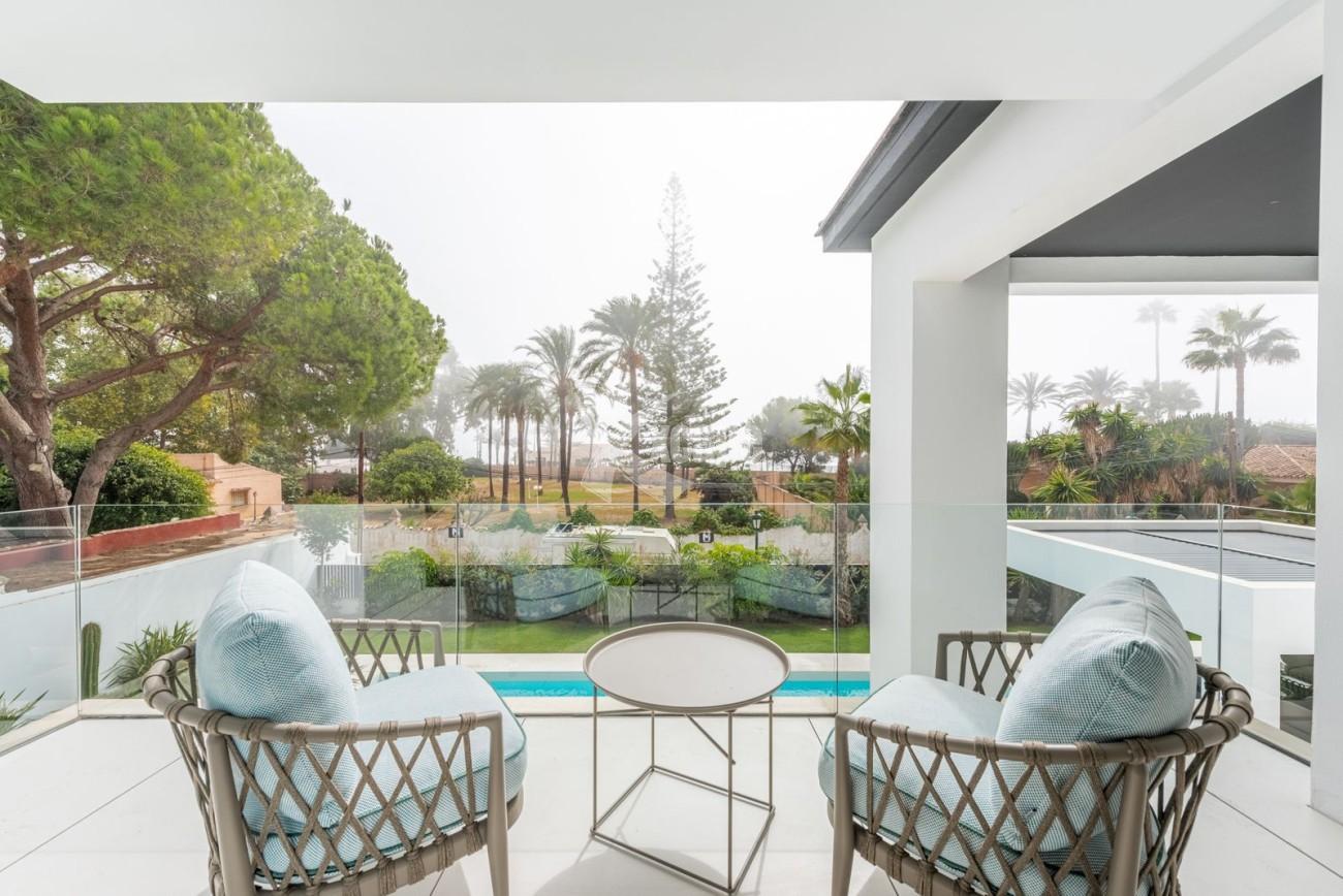 Luxury Beachside Villa Marbella (31)