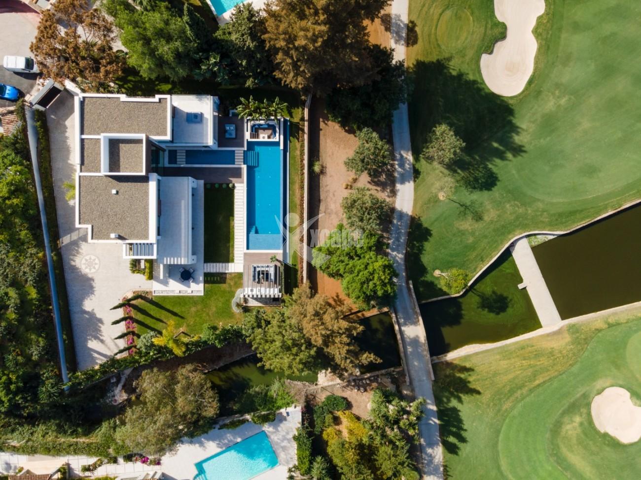 Frontline Golf Modern villa Nueva Andalucia Spain (3)