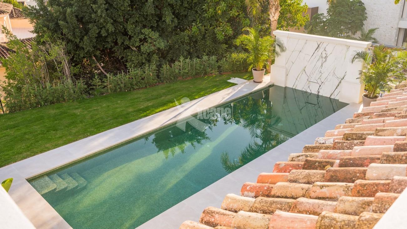 New Elegant Villa for sale Nueva Andalucia (42)