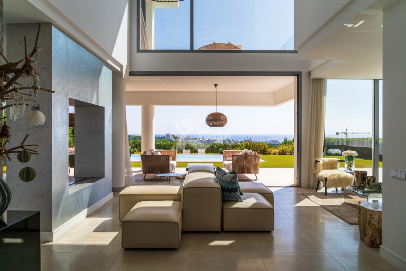 Modern Villa Panoramic Views Marbella East (34)