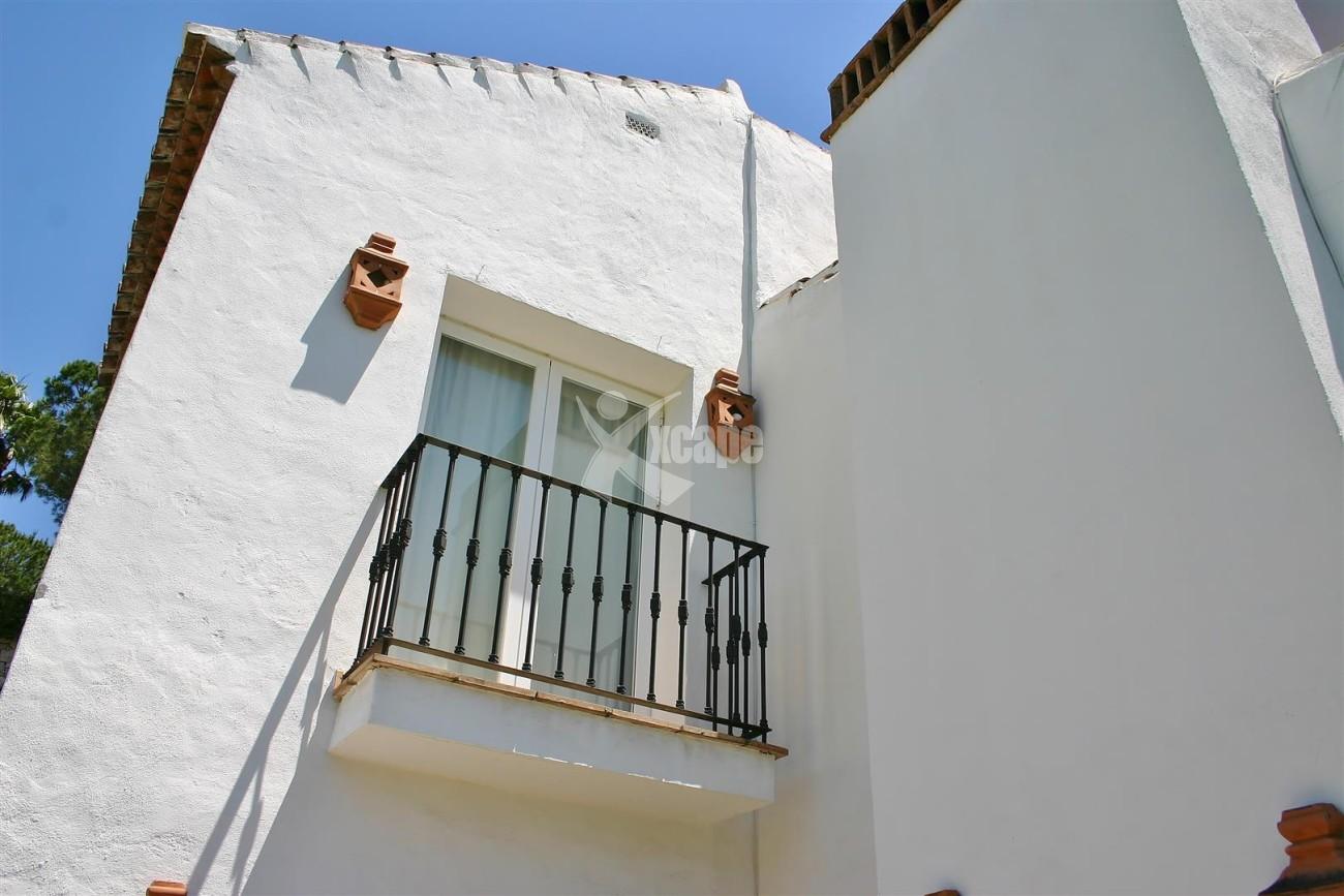 Duplex Apartment for sale Benahavis Spain (10)