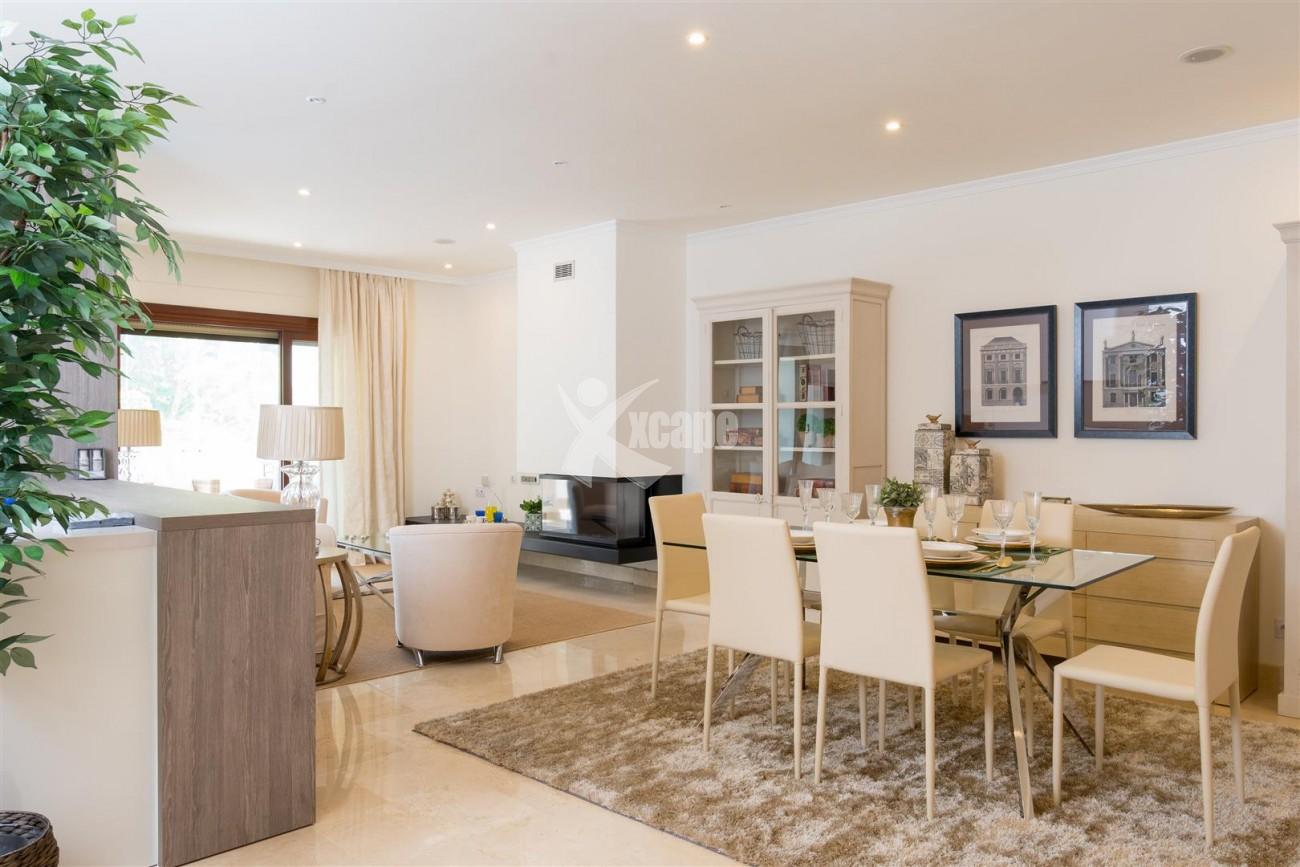 D3130 Luxury Apartment Marbella Golden Mile Spain (10)