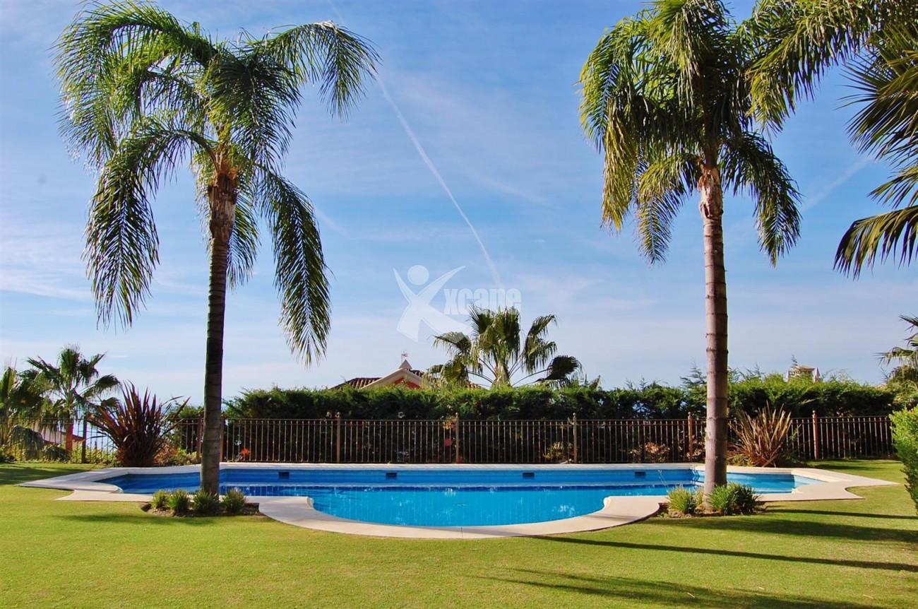 V4158 Luxury Villa in Sierra Blanca Marbella (4) (Large)