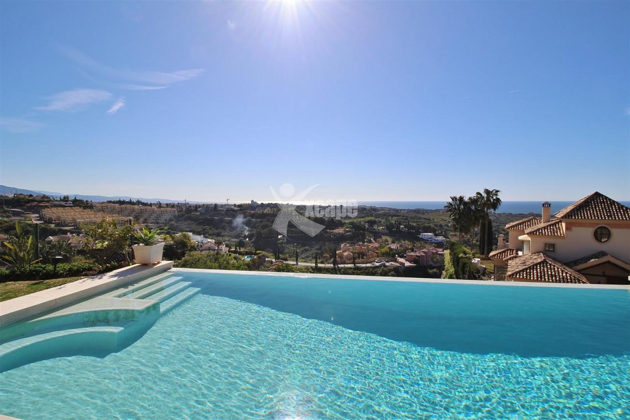 Luxury Villa for sale Benahavis Spain (51) (Large)