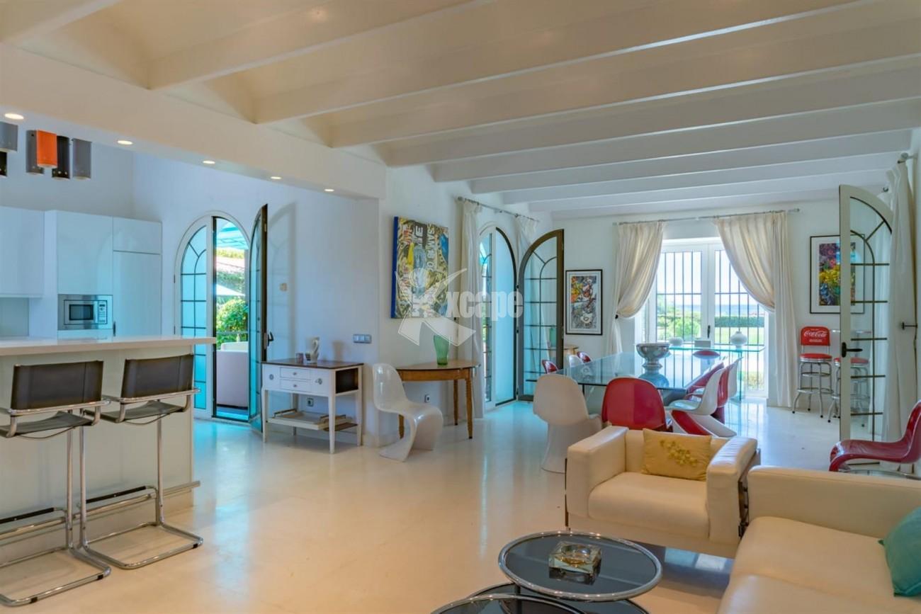 Beachfront Villa for sale Marbella Spain (3) (Large)