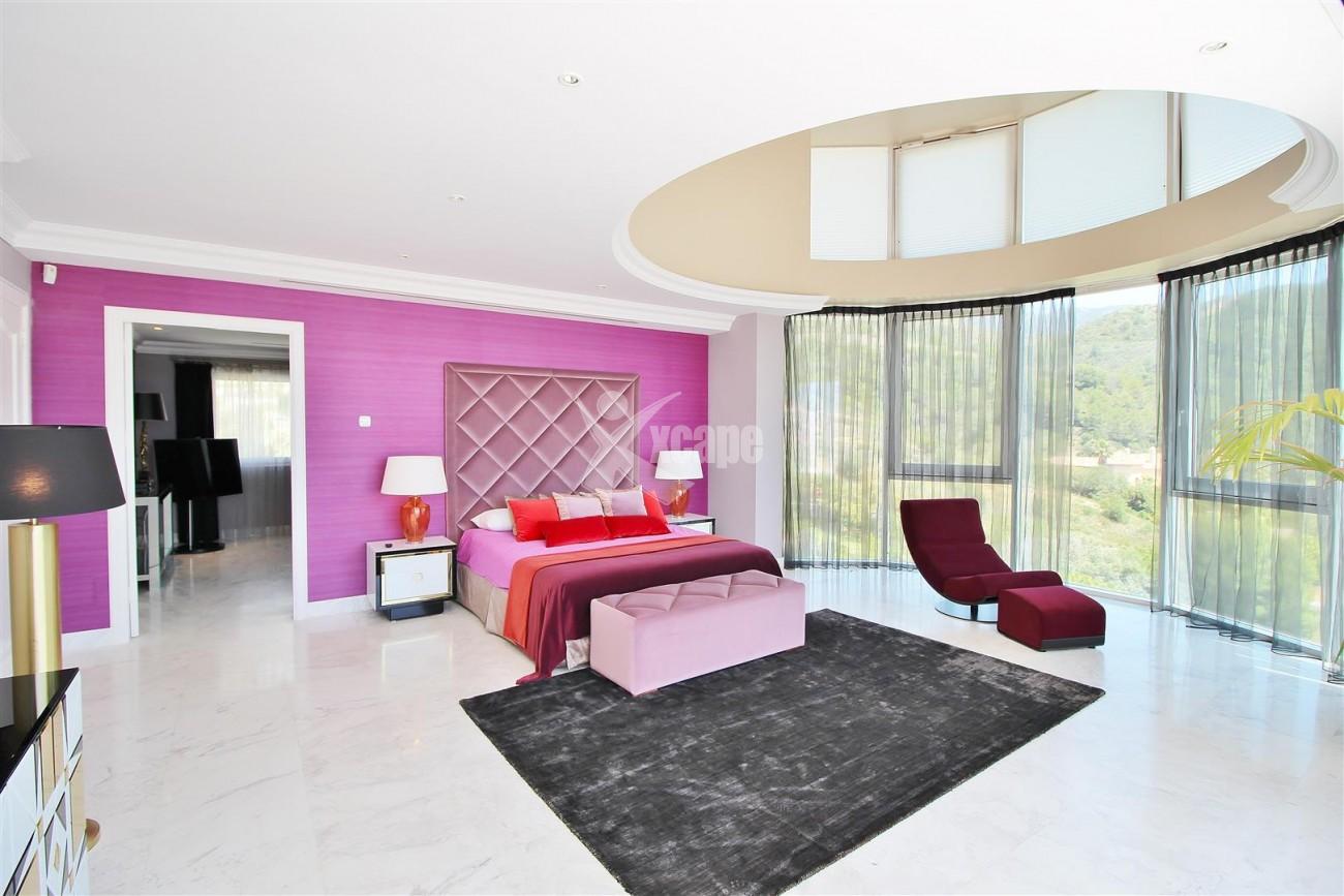 V4577 Luxury Contemporary Villa Golden Marbella Mile For Rent (15)