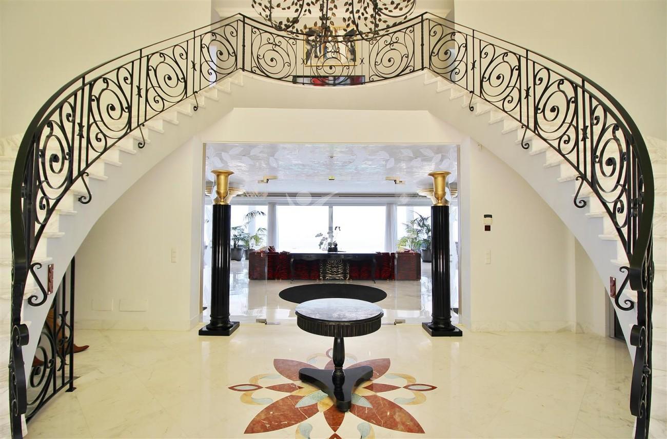 V4577 Luxury Contemporary Villa Golden Marbella Mile For Rent (20)