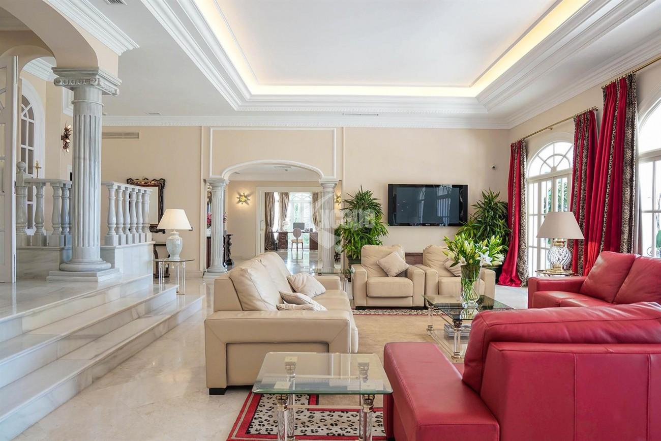 Luxury Villa For Sale Estepona Malaga Spain (5) (Large)