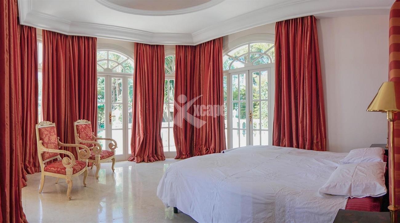 Luxury Villa For Sale Estepona Malaga Spain (18) (Large)