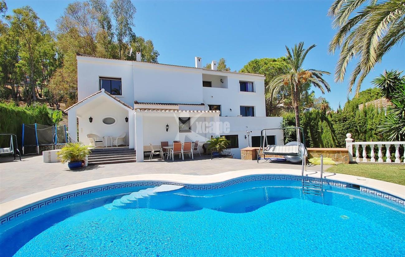 V4913 Villa for sale in Nueva Andalucia Marbella Spain (18) (Large)