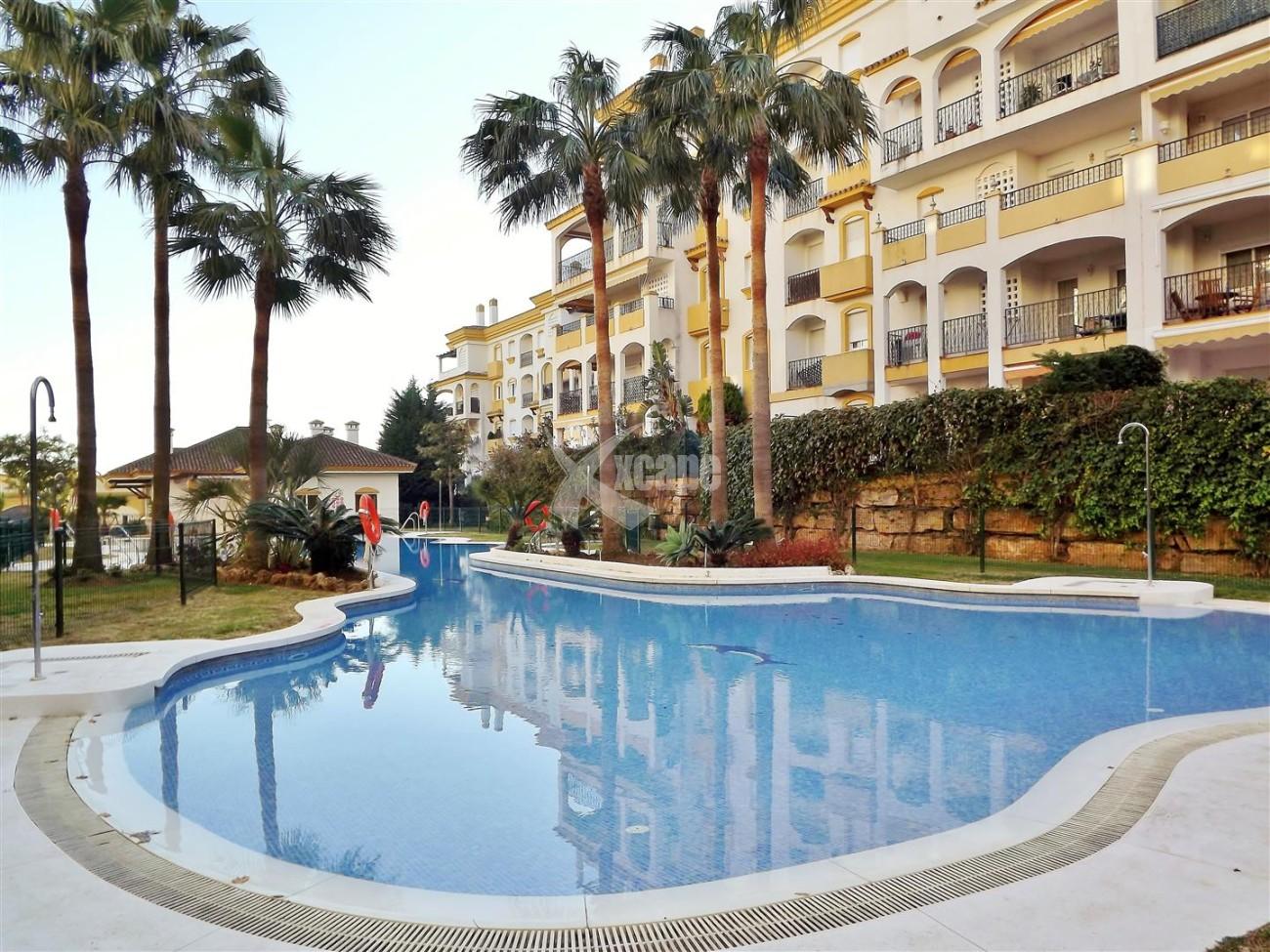 A5252 Apartment Golden Mile Marbella (12) (Large)