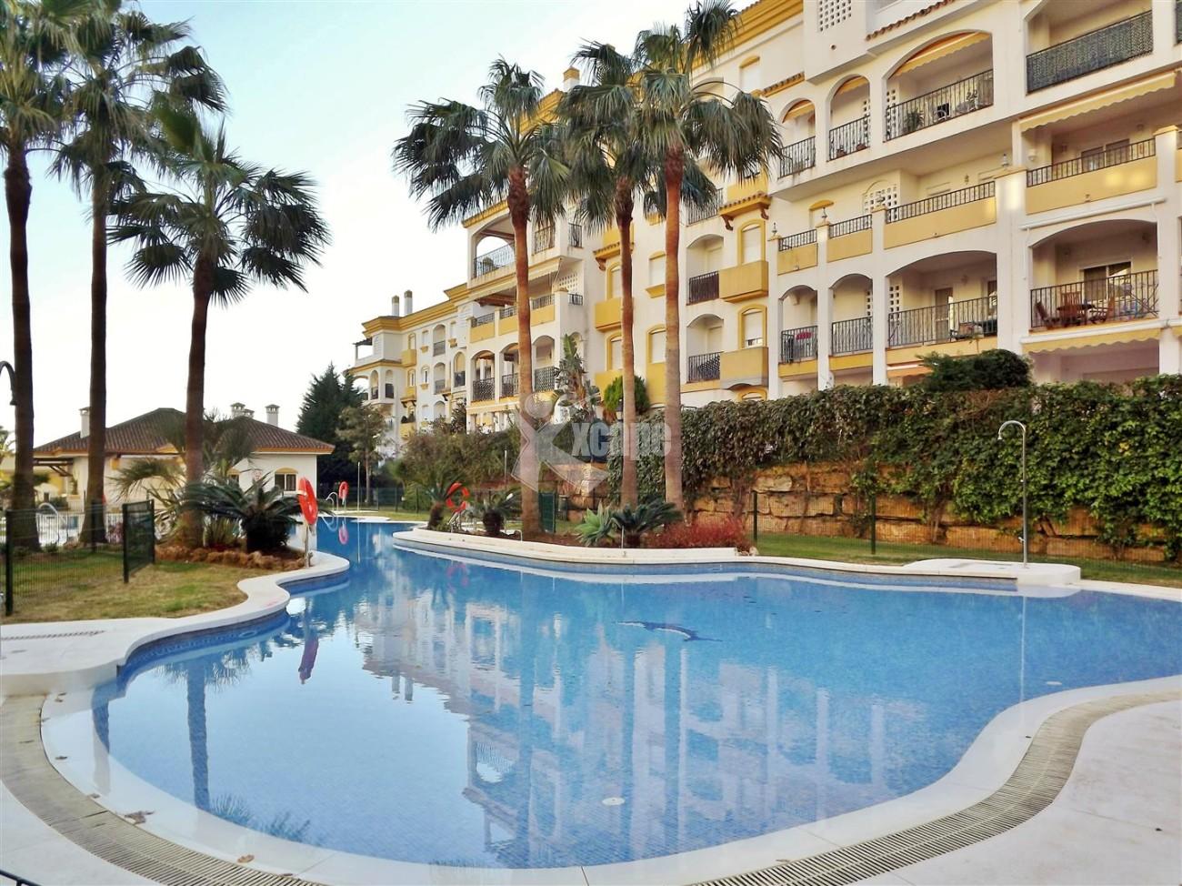 A5252 Apartment Golden Mile Marbella (13) (Large)