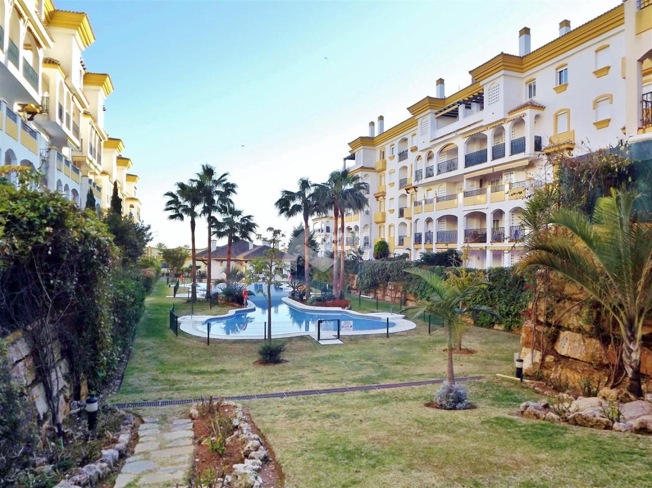 A5252 Apartment Golden Mile Marbella (15) (Large)