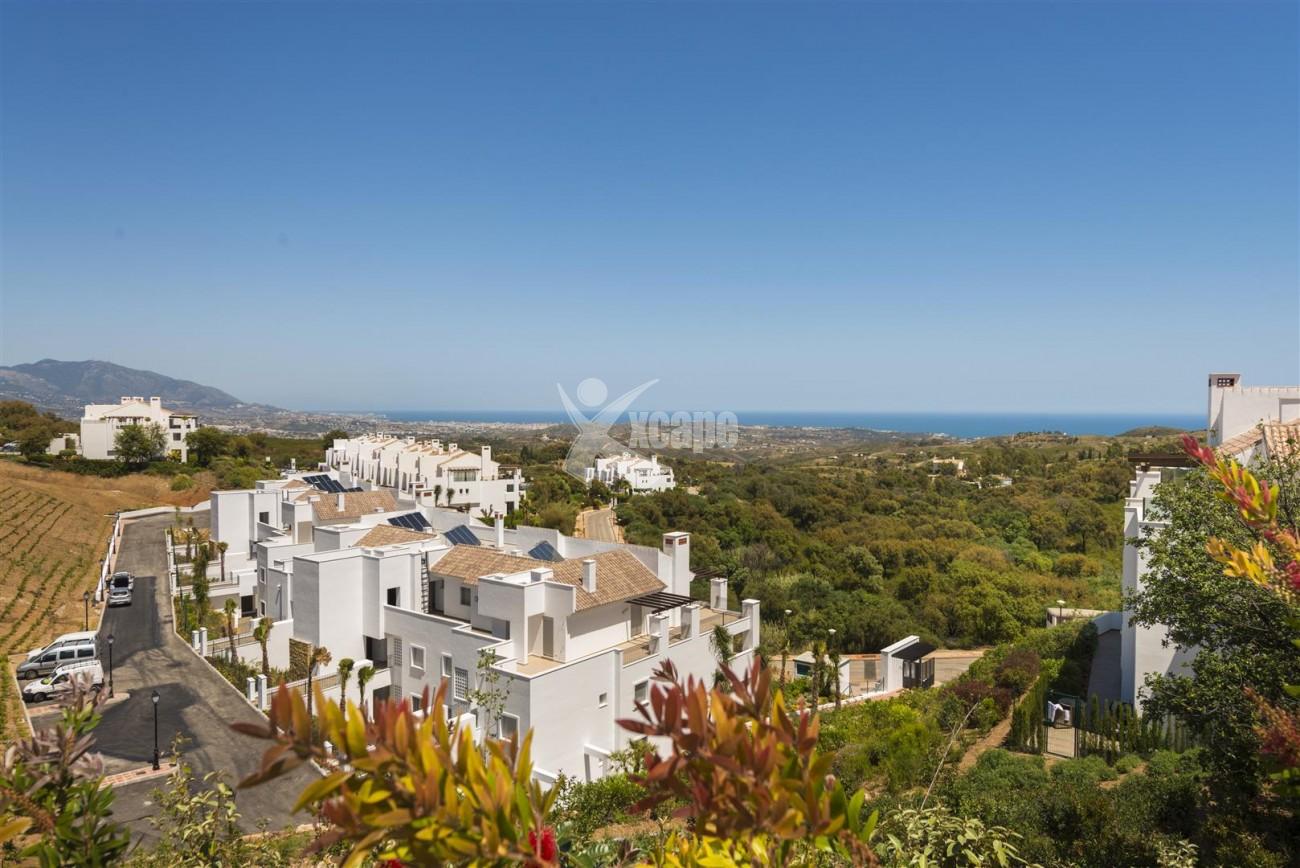 New Apartments for sale Elviria Hills Malaga Spain (2) (Large)