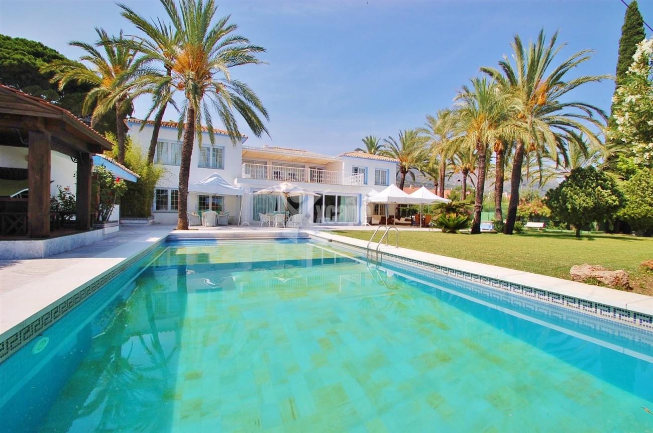 V5371 Villa in Marbella 1 (Large)