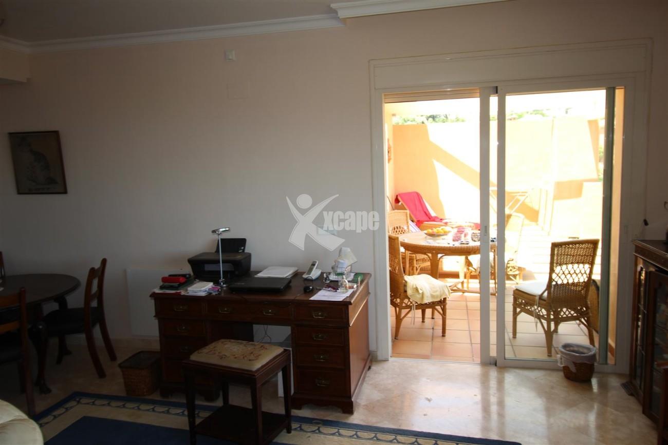 A5418 Apartment with stunning views 12 (Large)