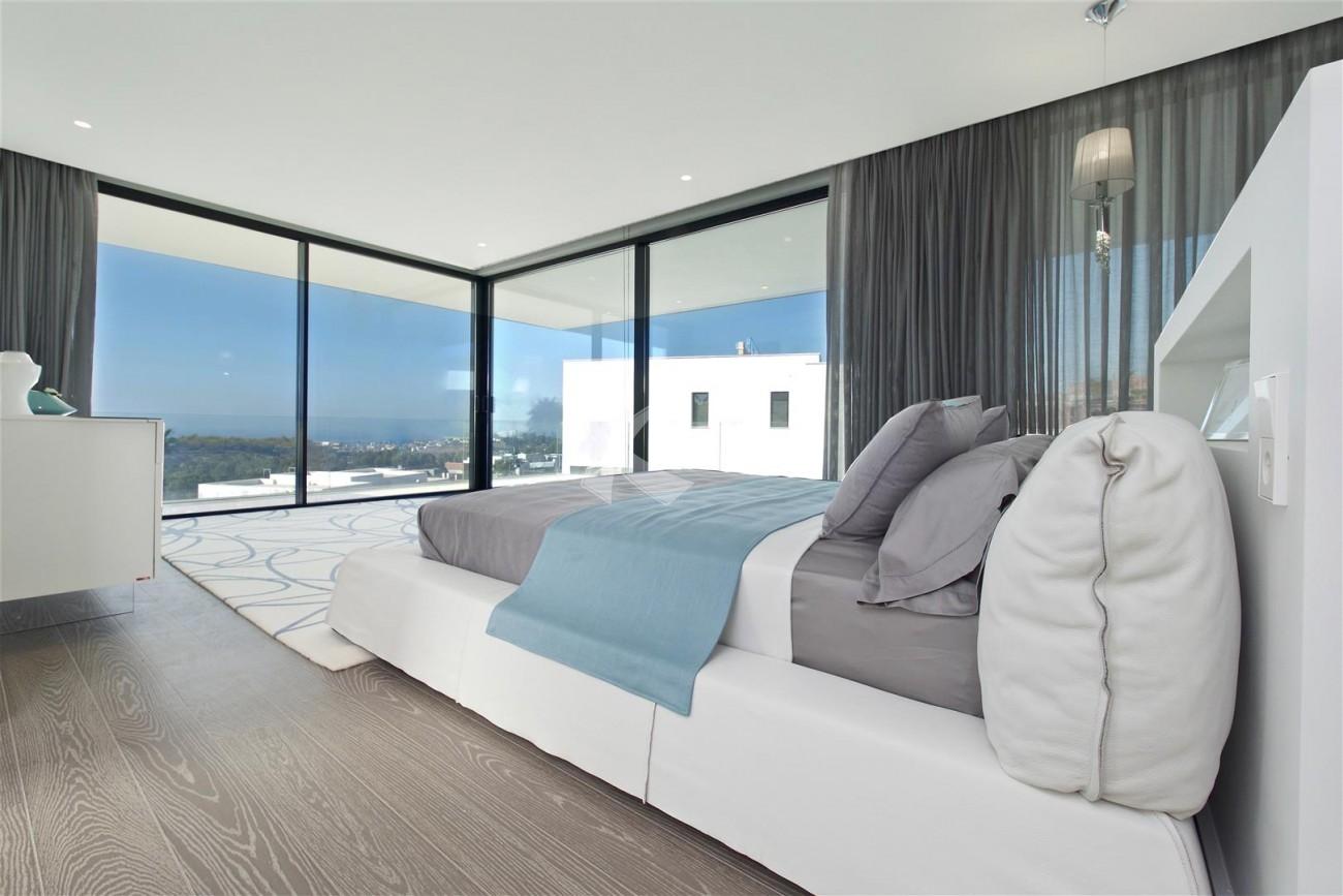 New Contemporary Villas for sale Benahavis Spain (2) (Large)