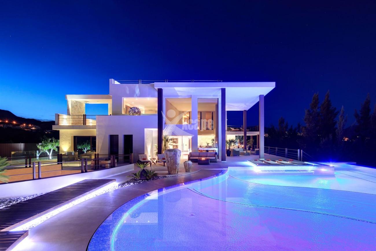 Luxury Contemporary Villa for sale Benahavis Spain (7) (Large)