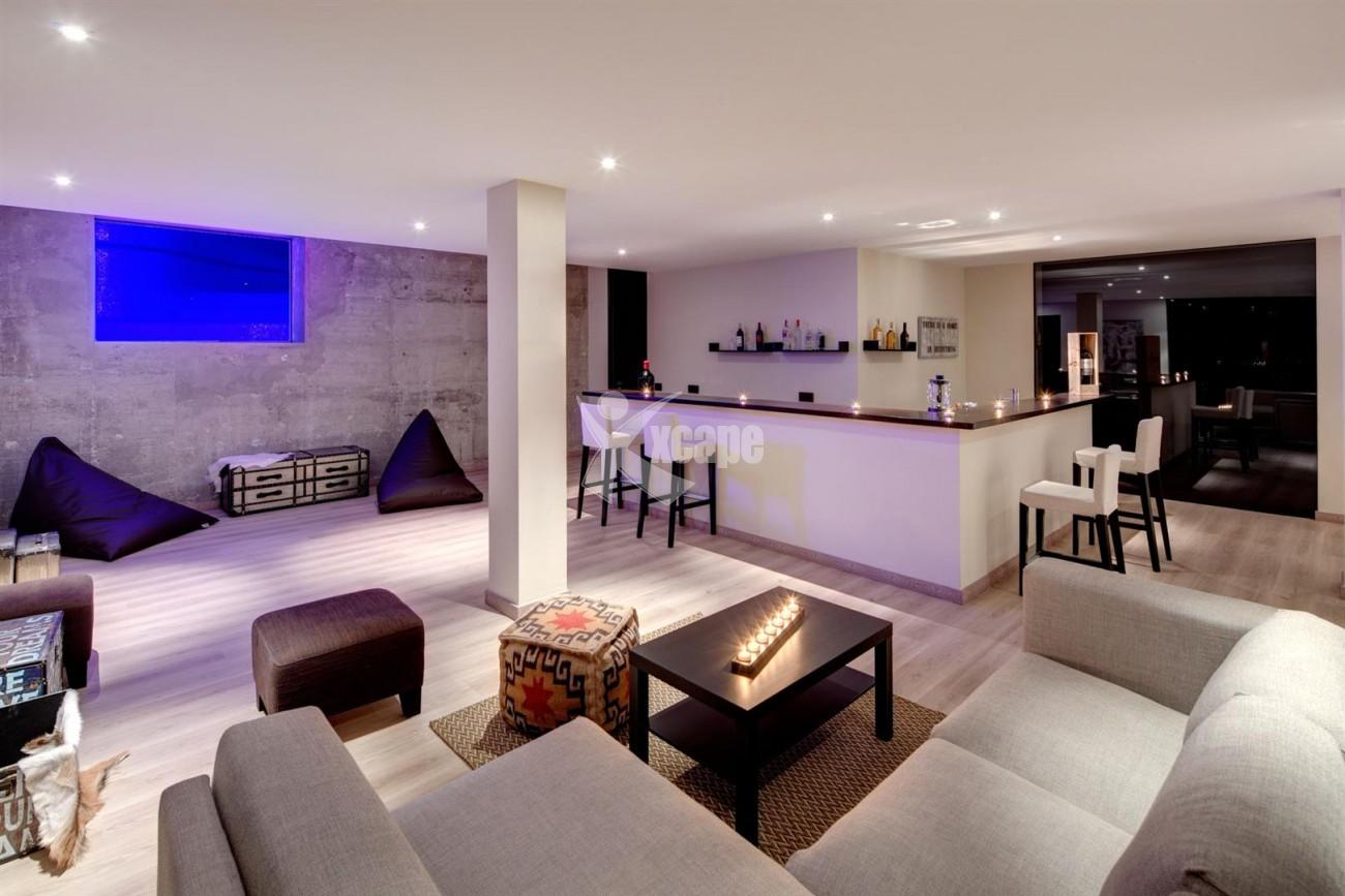 Luxury Contemporary Villa for sale Benahavis Spain (11) (Large)