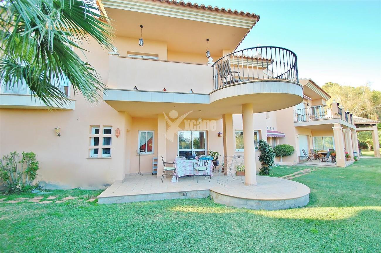 Villa East Marbella For Sale Spain (1) (Large)