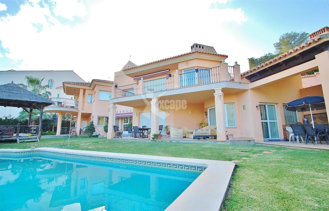 Villa East Marbella For Sale Spain (3) (Large)