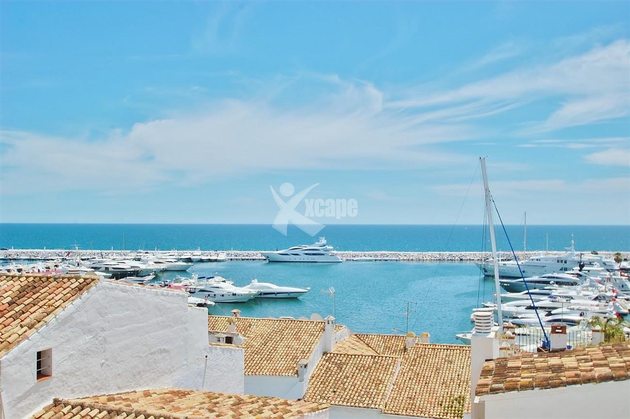 A5624 Totally renovated penthouse Puerto Banus 1 (Large)