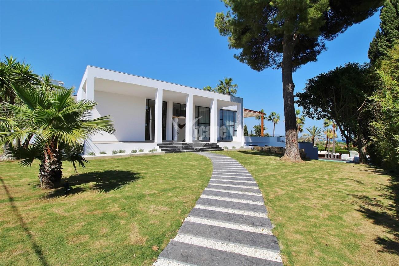 V5669 Modern Villa for Sale Golden Mile Marbella Spain (1)