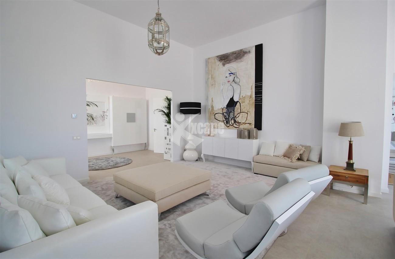 V5669 Modern Villa for Sale Golden Mile Marbella Spain (13)