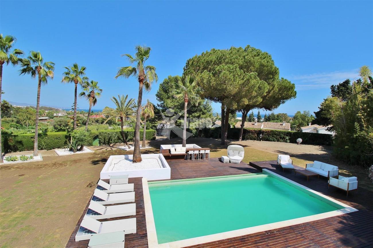 V5669 Modern Villa for Sale Golden Mile Marbella Spain (14)