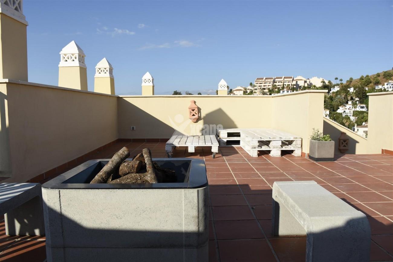 Penthouse Duplex for sale Nueva Andalucia Marbella (26) (Large)