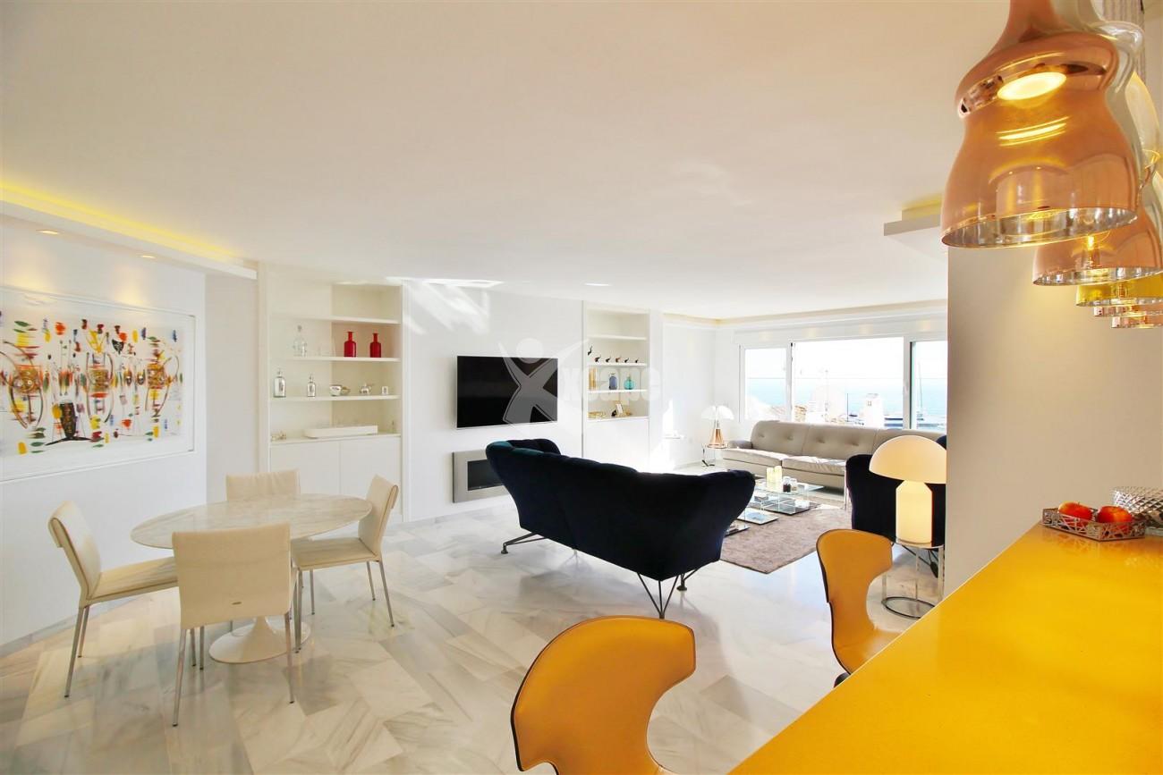 Beautiful apartment for sale Puerto Banus Marbella Spain (12) (Large)