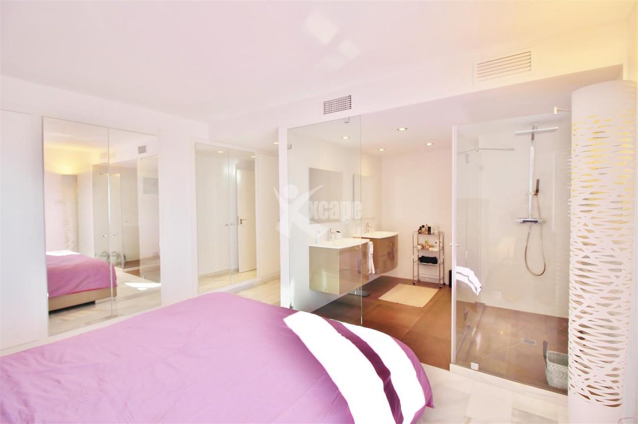Beautiful apartment for sale Puerto Banus Marbella Spain (41) (Large)