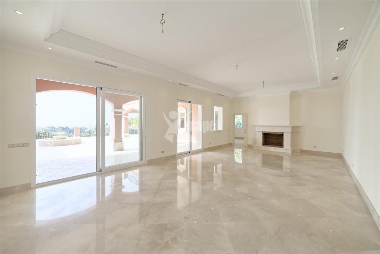 Luxury Mansion for sale in Benahavis Spain (1) (Large)