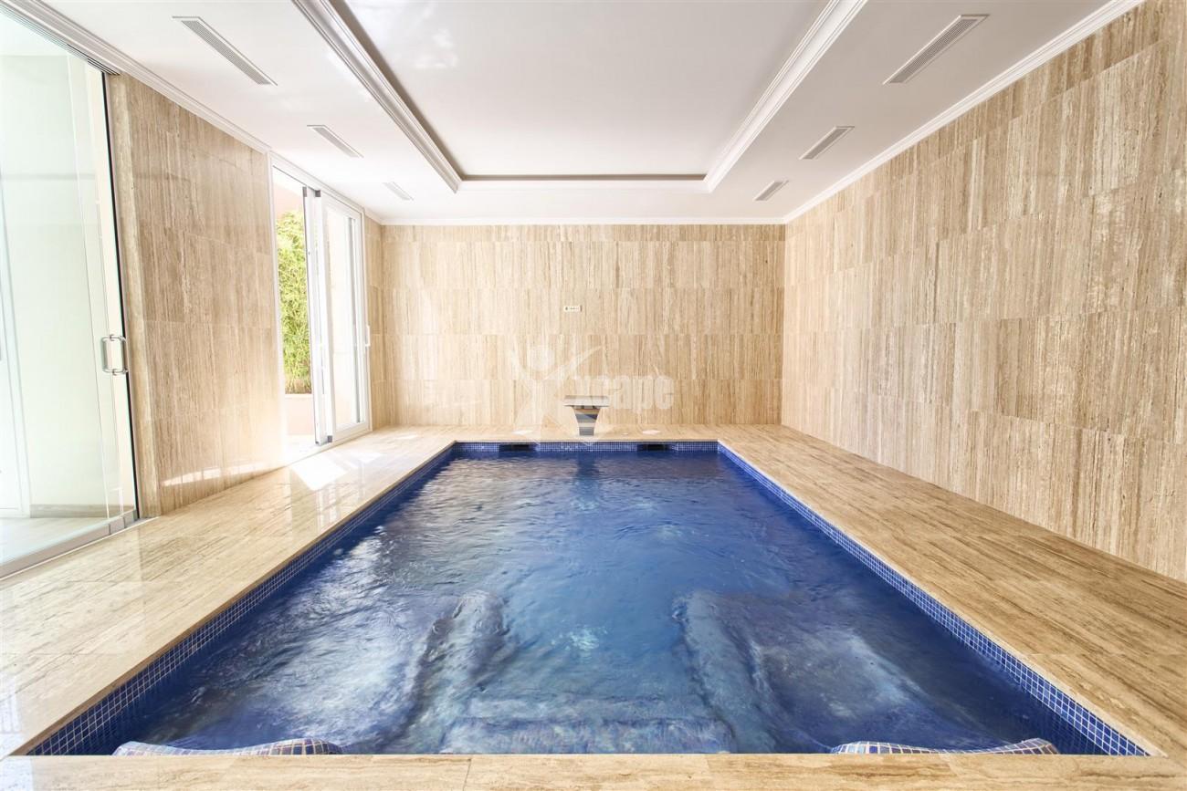 Luxury Mansion for sale in Benahavis Spain (27) (Large)