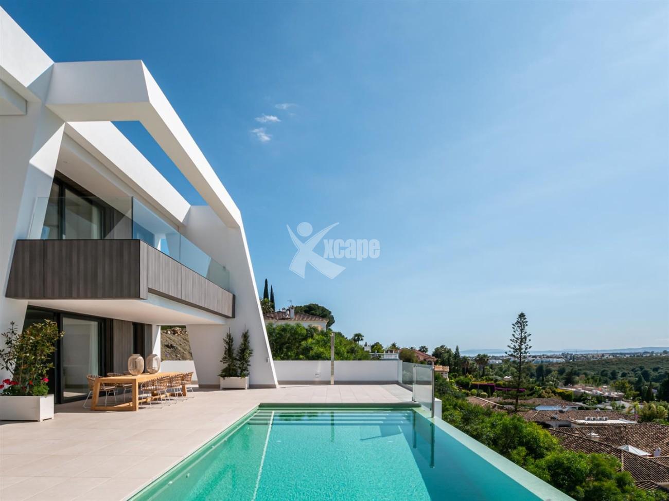 Contemporary Villa for sale Estepona (20) (Large)