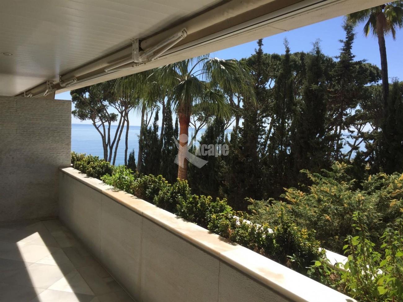 Beachfront Apartment Marbella Golden Mile (9) (Large)
