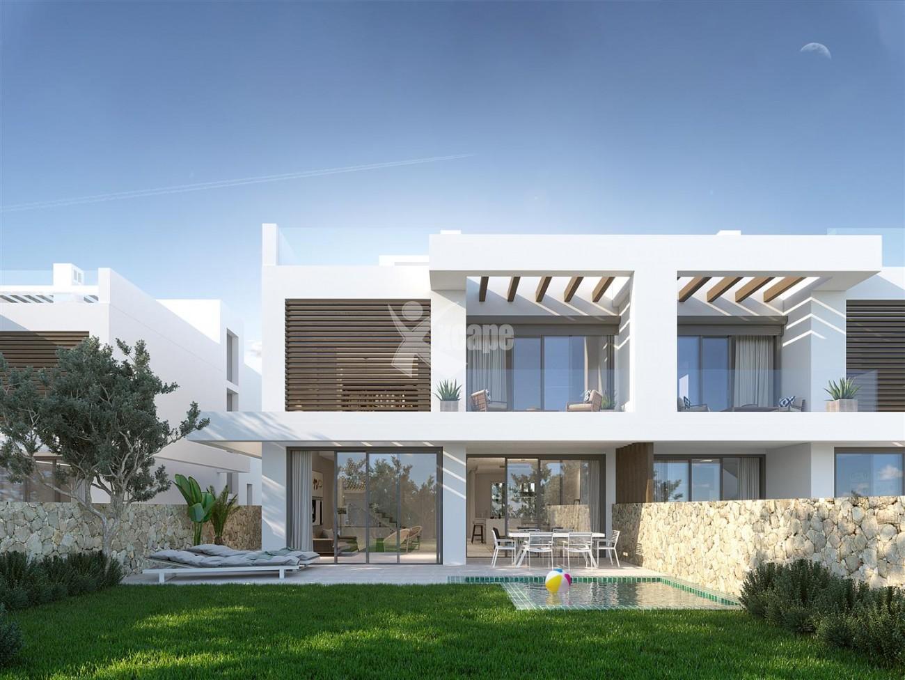 Luxury Townhouses for sale East of Marbella Spain (1) (Large)