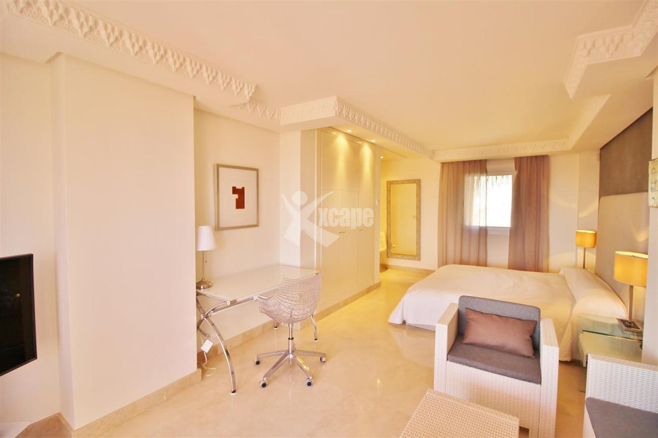 Beautiful 2 Beds Penthouse Duplex for rent Nueva Andalucia Marbella Spain (13) (Large)