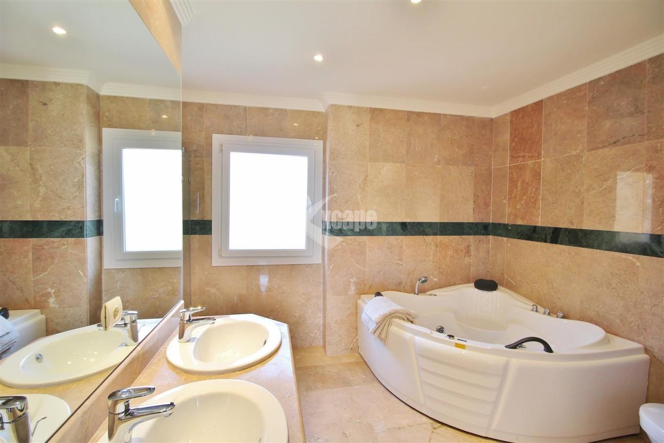 Beautiful 2 Beds Penthouse Duplex for rent Nueva Andalucia Marbella Spain (30) (Large)