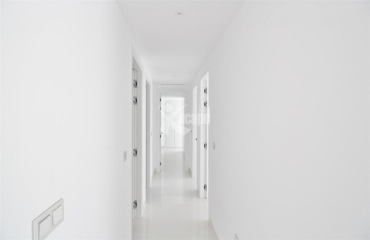 New Contemporary Apartment for sale Estepona Spain (20) (Large)