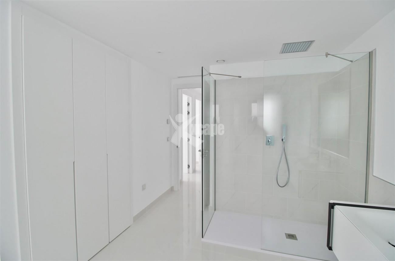 New Contemporary Apartment for sale Estepona Spain (29) (Large)