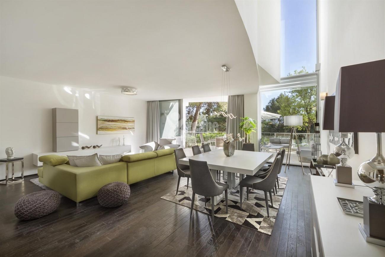 Luxury Contemporary Townhouse for sale in Exclusive Marbella Golden Mile Spain (7) (Large)