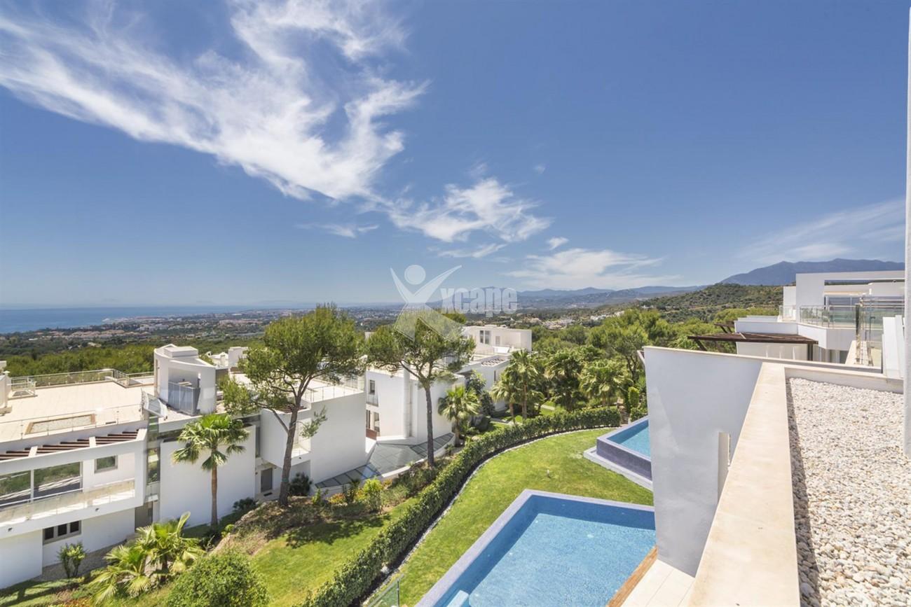 Luxury Contemporary Townhouses for sale Marbella Golden Mile Spain (9) (Large)