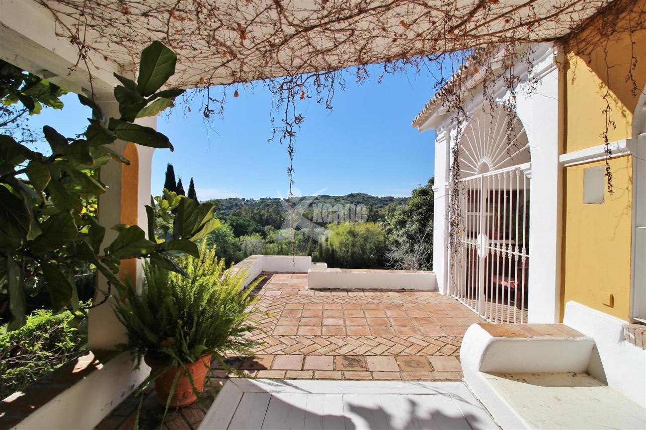 Villa for sale close to Puerto Banus Spain (37) (Large)
