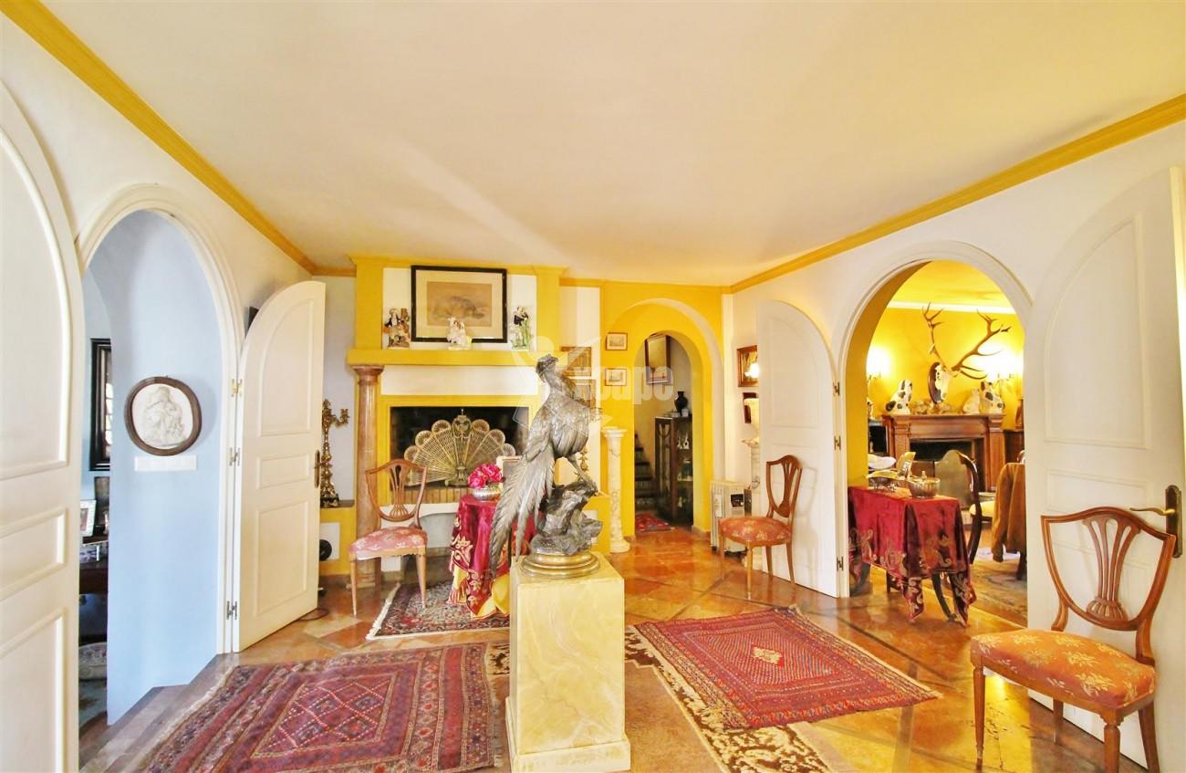 Villa for sale close to Puerto Banus Spain (17) (Large)