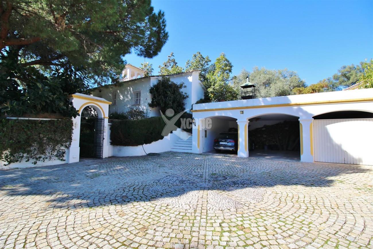 Villa for sale close to Puerto Banus Spain (15) (Large)