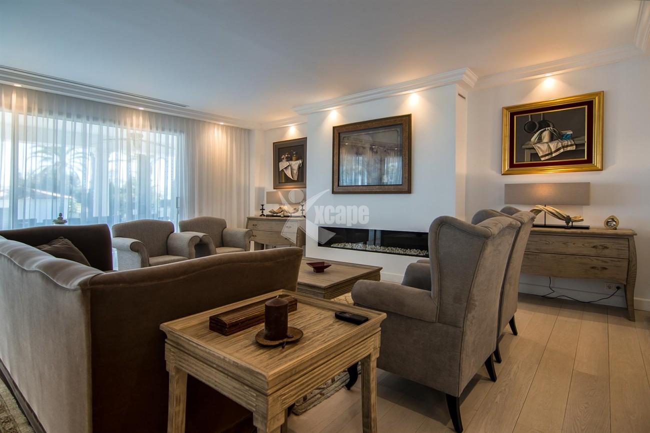 Luxury Villa for sale Marbella Golden Mile Spain (38) (Large)