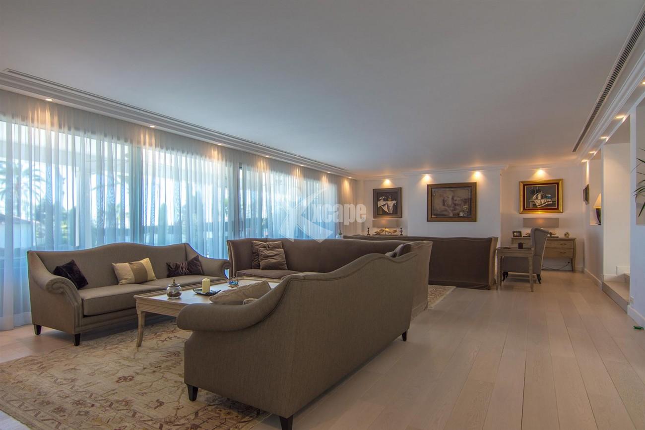 Luxury Villa for sale Marbella Golden Mile Spain (39) (Large)