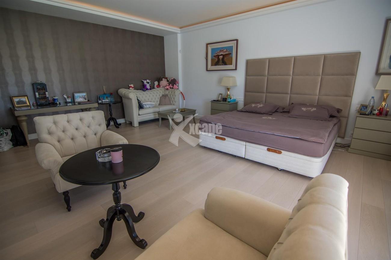 Luxury Villa for sale Marbella Golden Mile Spain (14) (Large)